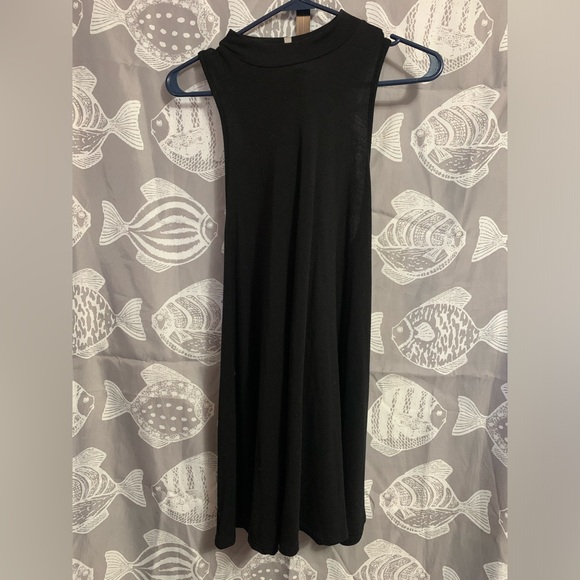 Black That’s It Halter Flowy Dress (Size Large) - Picture 1 of 3